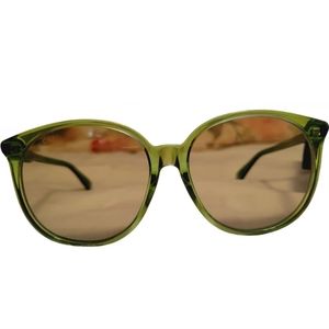 Gucci oversized sunglasses